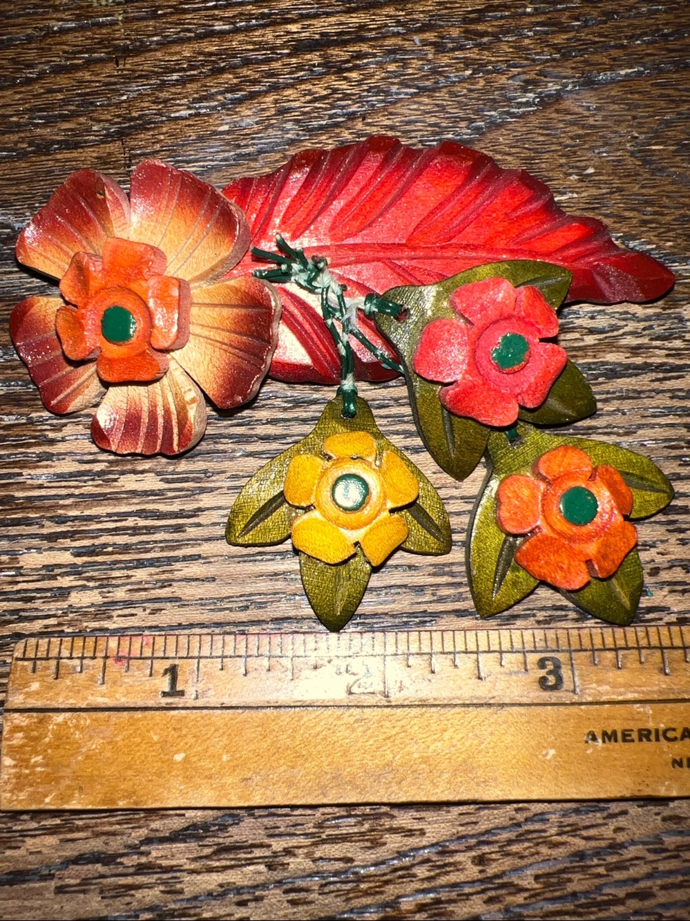 Vintage hand carved wood brooch leaves flowers